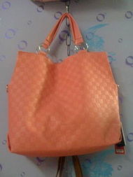 超值搶購(gòu) 飾品、包包與針紡織品，時(shí)尚又實(shí)惠！